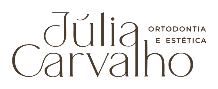 Júlia Carvalho — Ortodontia e Estética